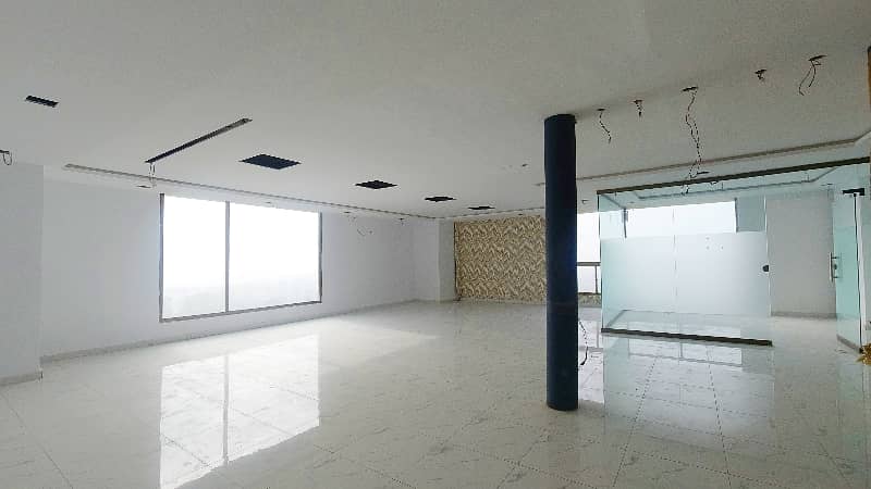 1945 Sqft Office Is Available For Rent In Al Hafeez Executive Ali Zaib Road 8