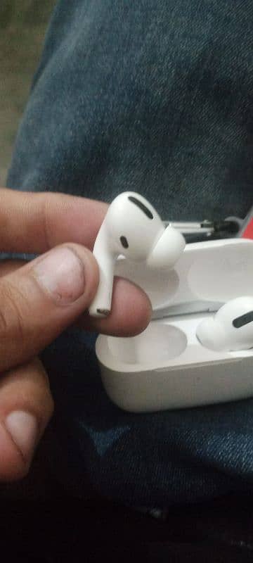 airpods pro 1