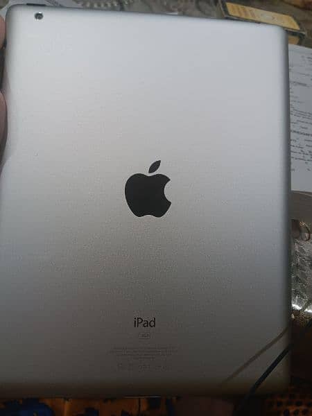 Apple Ipad 12.8Gb 1