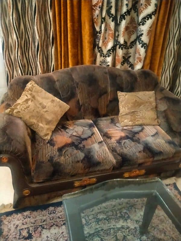 very good sofa 3