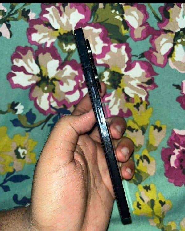 Tecnu camon 208+8 256gb 1