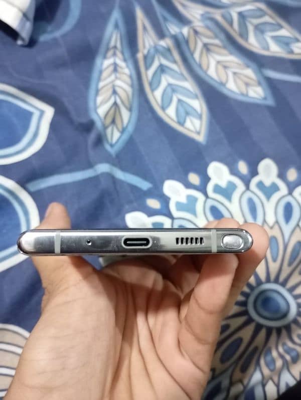 note 10 plus in working condition 7