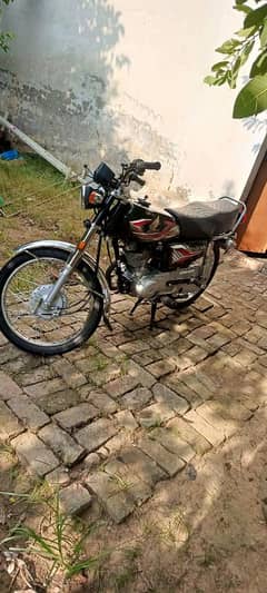 Honda 125 Urgent for sale