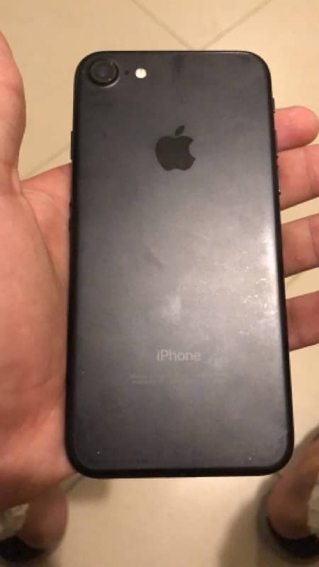 iPhone 7 10/10 condition 3