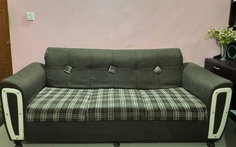 5 Seater Sofa Set 0