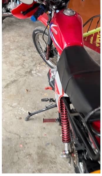 United Trail Bike 125cc Kohat Number No Work Self Start 4