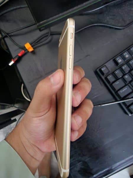 Iphone 6 Plus Genuine 1