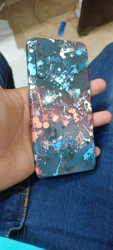 HUAWEI Nova 5T. . . . . 8GB/128GB. . . . 0