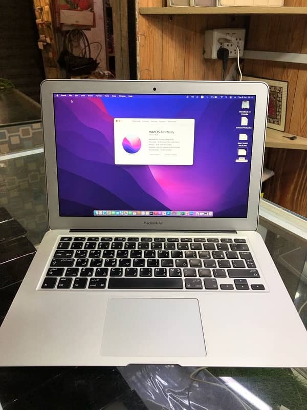 MacBook Air 13 Inches 2015 6