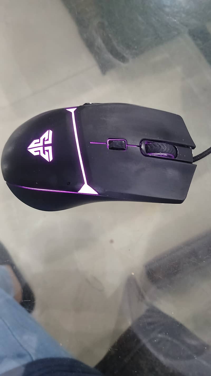 Best RGB Gaming Mouse With Two Buttons On Left Side 8