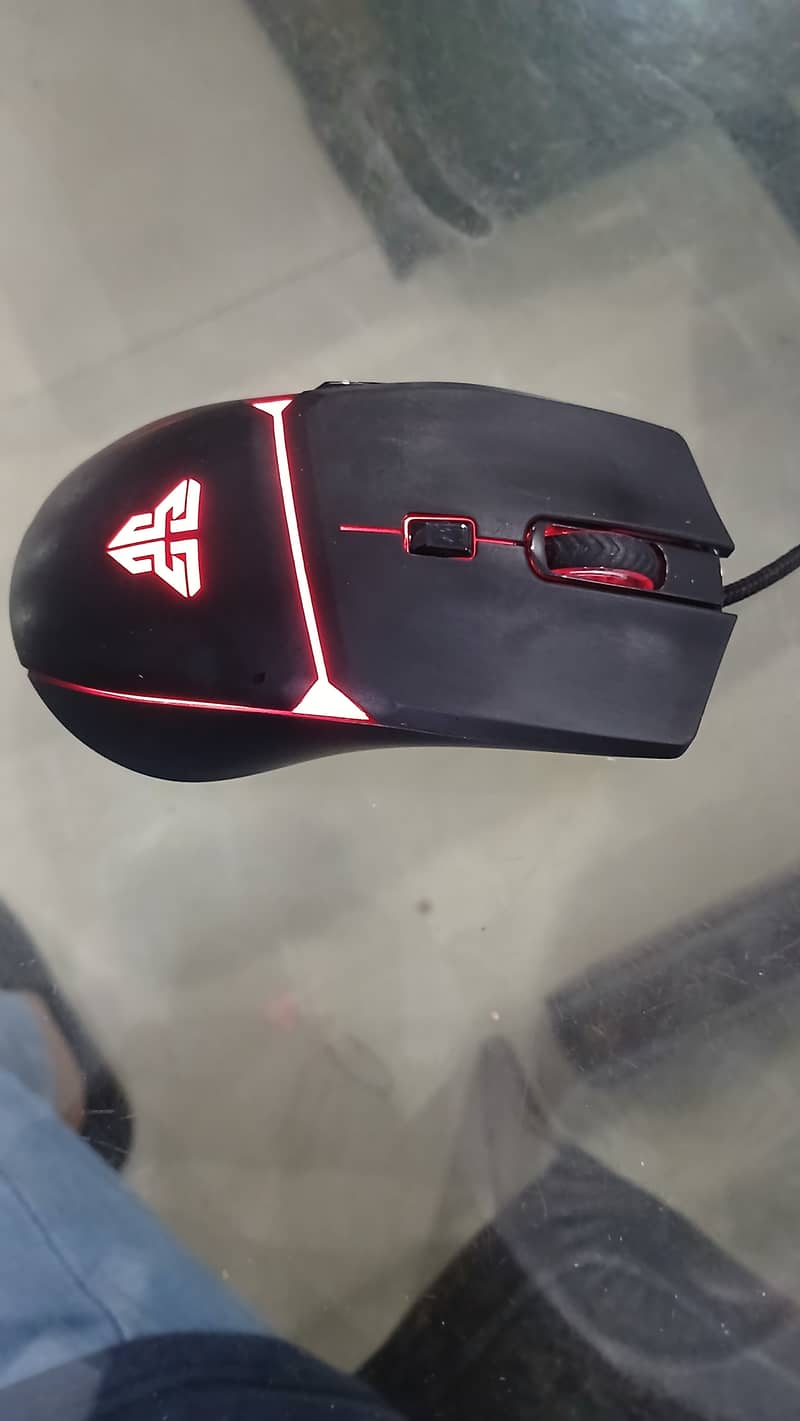 Best RGB Gaming Mouse With Two Buttons On Left Side 9