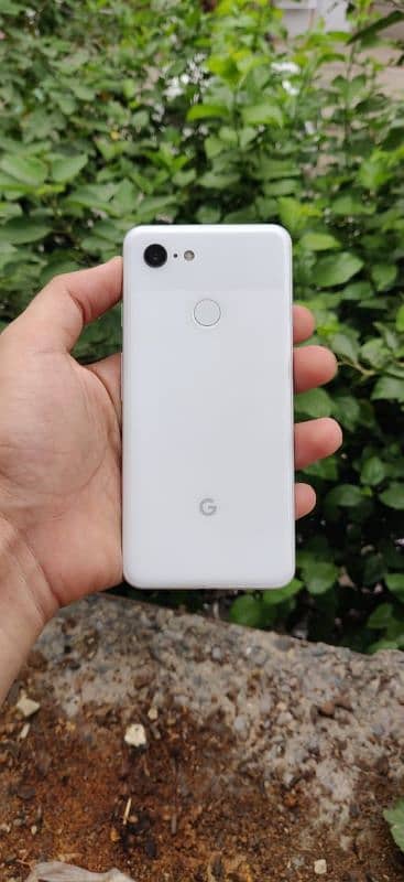 Google Pixel 3 5