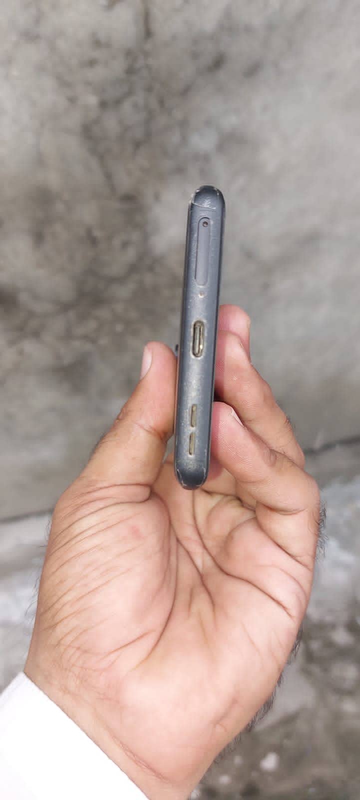 OnePlus 8 5G Pta Approved Condition 9/10 1