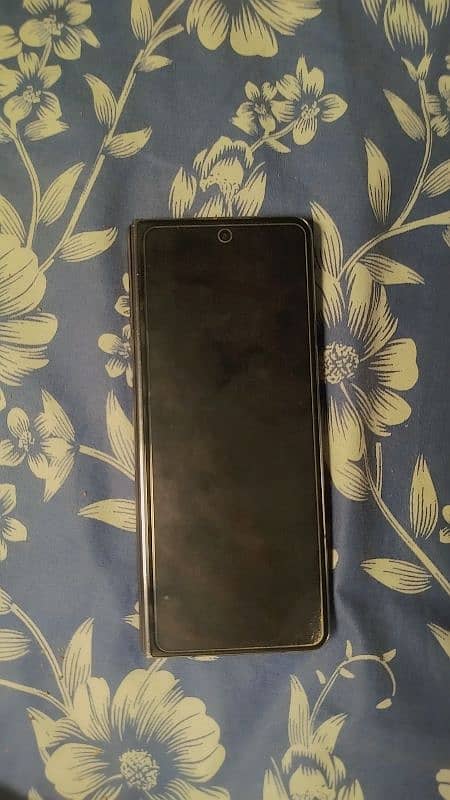 Samsung Z Fold 4 Non pta 5