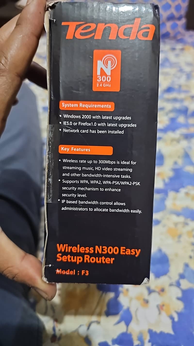 Tenda Wireless N300 router 1