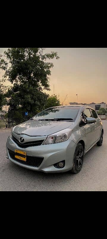 Toyota Vitz 2013 11