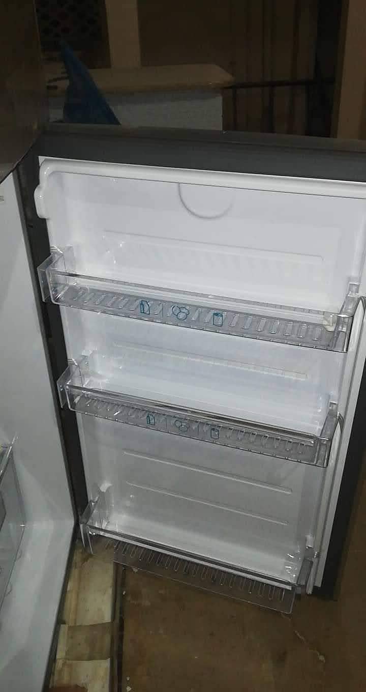 New Haier Refrigerator HR 306 12CFT for sale 3