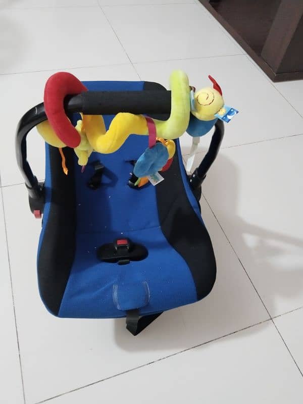 car + carry seat 1