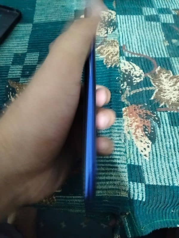 oppo f11 3