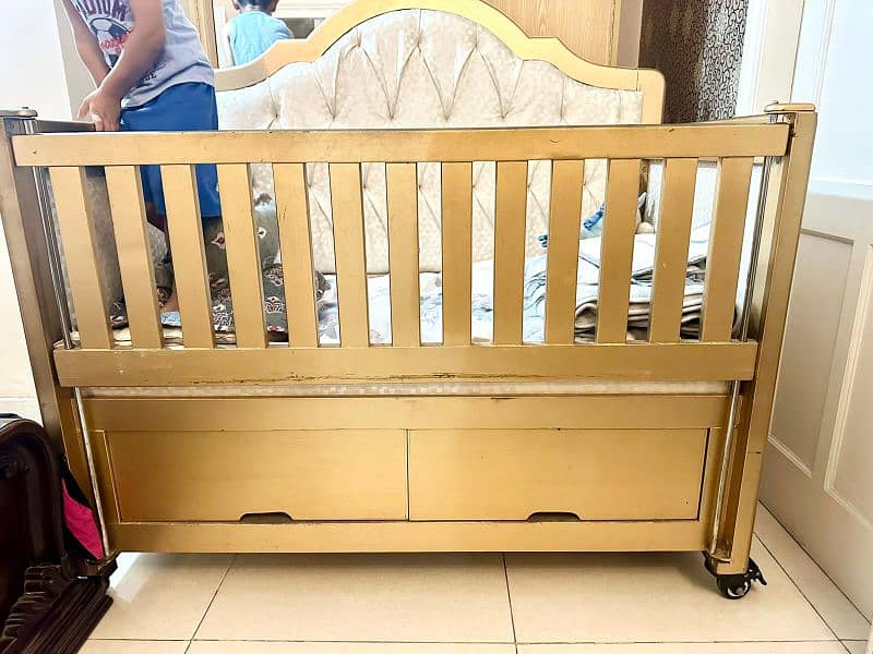 baby cot with mattress 1