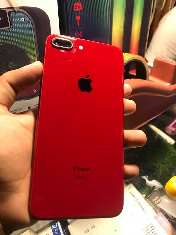 IPHONE 8 PLUS 2