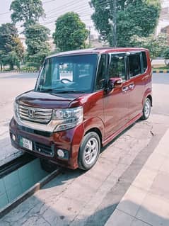 Honda N Box Custom 2017