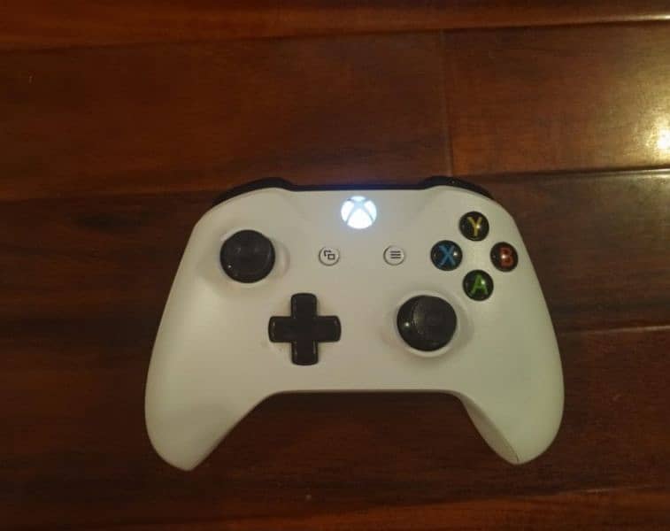 x box one series s. 500gb 2