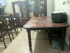 I want to sell my dining table and 6 chairs 03324323181