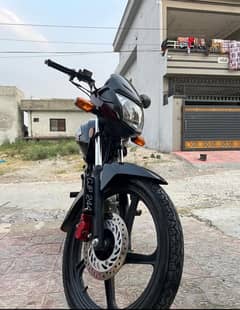 honda CB 125 F