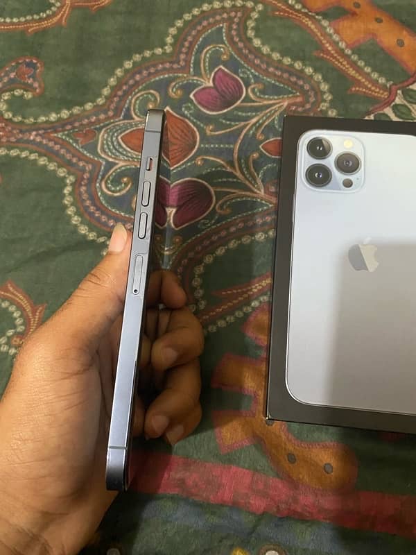 iphone 13pro max 256gb 4