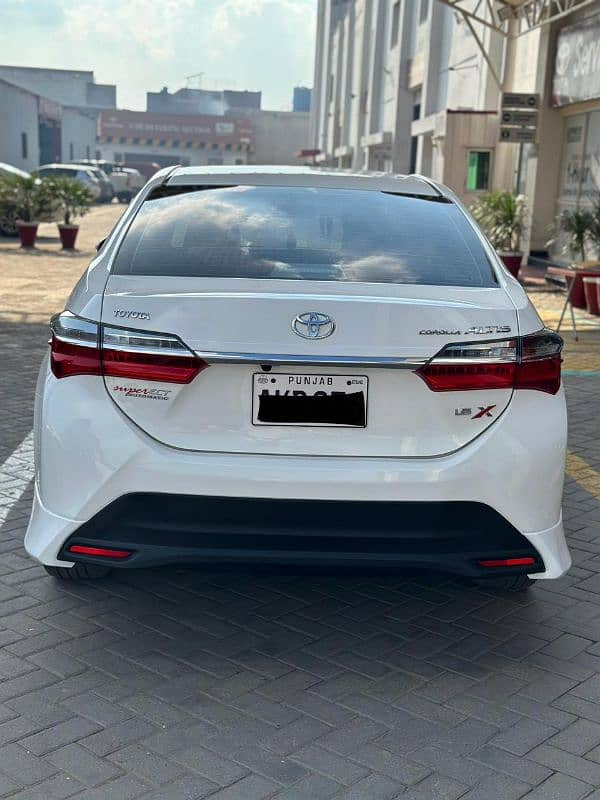 Toyota Corolla Altis 2021 1