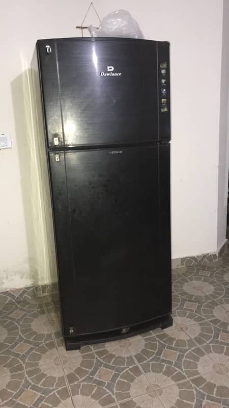 dawlance big fridge 1