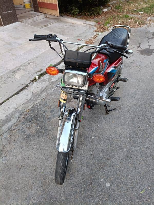 Honda 125 in very good condition 2