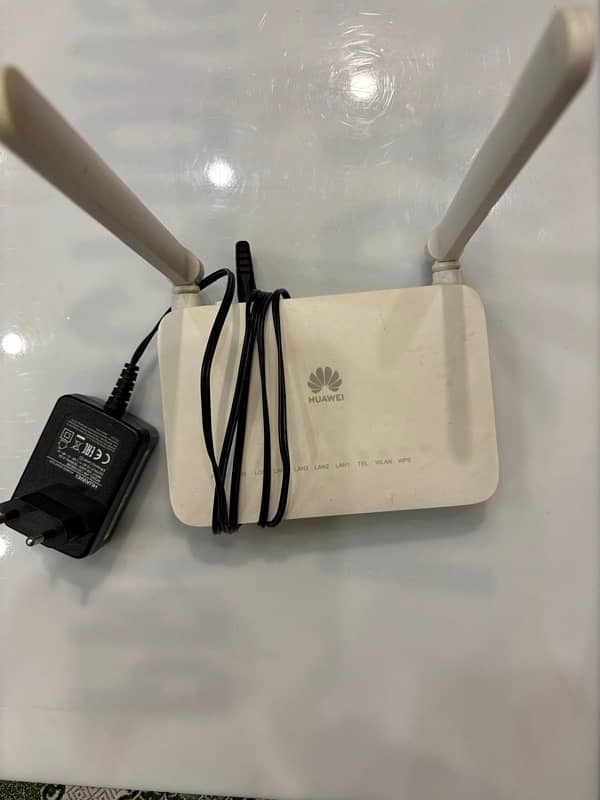 ROUTER (HUAWEI )EG8141 A5 0