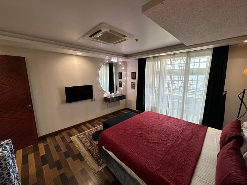 A Beautiful 1 Bed Room Luxury Apartments For Rent On Daily & Monthly 15