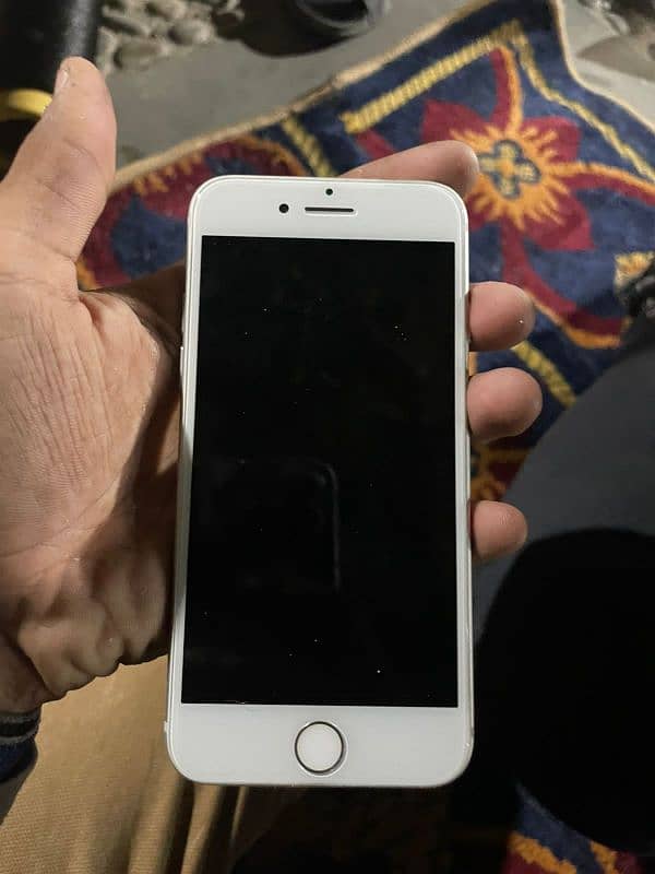 iphone 8 nonpta 64 Gb 5