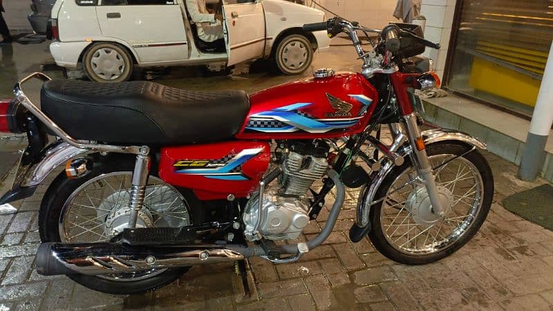 Honda 125 23 bata 24 for Urgent sale 1