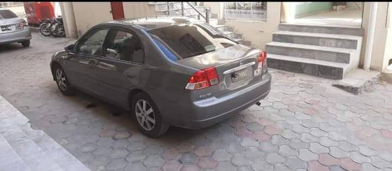 Honda Civic EXi 2003. mardan 2