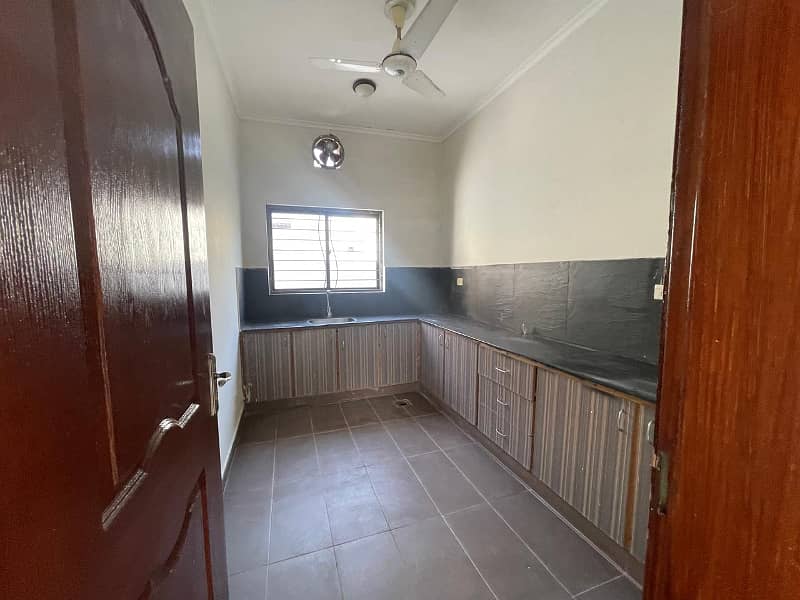 1 Kanal House For Sale In Askari 11 Bedian Road Lahore 12