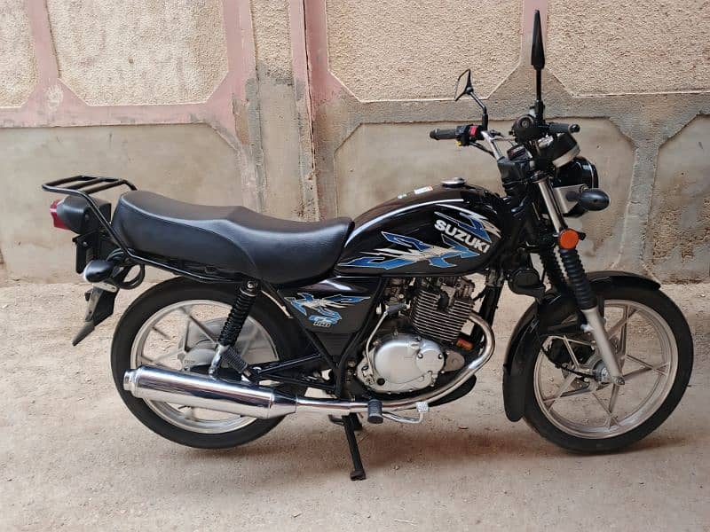 SUZUKI 150 SE BLACK 12