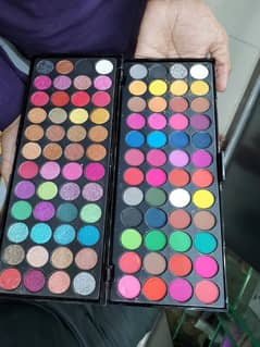 Glomours eye shadow 48+48