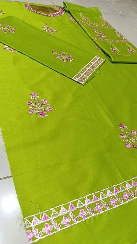 Girls lawn embroidered unstitched suit 1