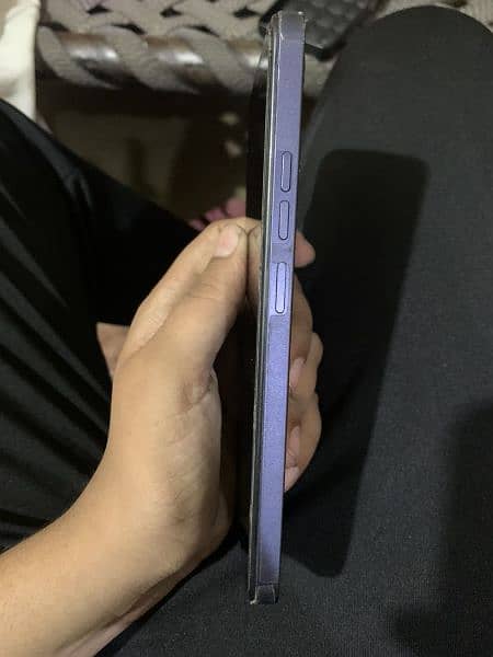 tecno spark 10 pro . 8+8 256gb 6