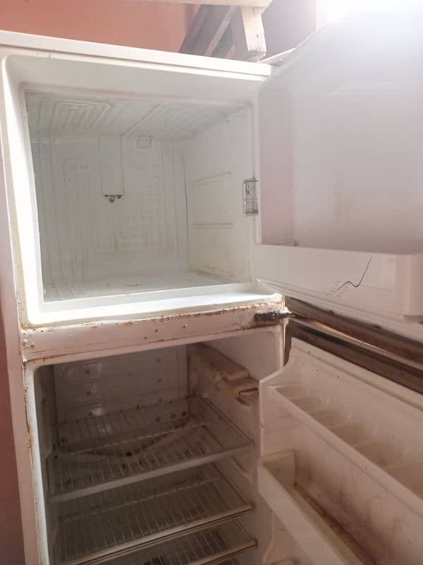 refrigerator 2