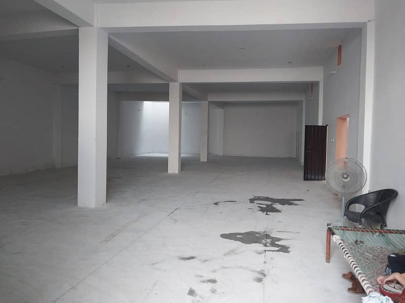 9000 sq. ft. Neat and clean Factory available on Ferozepur road Lahore 6