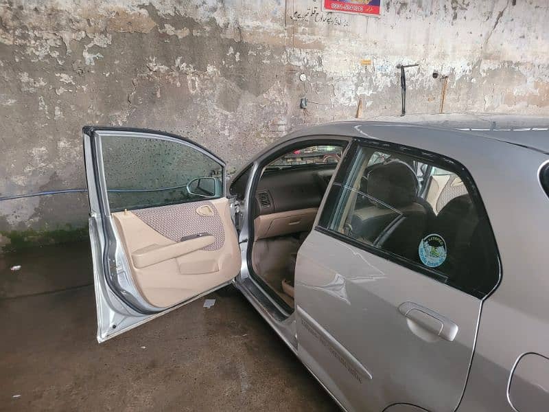 Honda City IDSI 2004 for urgent sale 3