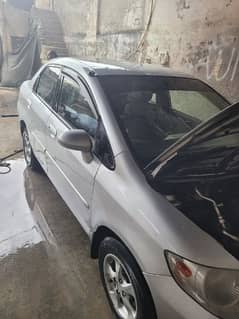 Honda City IDSI 2004 for urgent sale