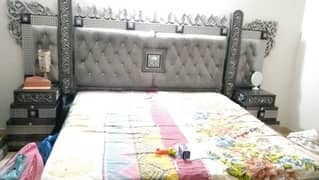 Full size Master Bed with Singhar Table 0