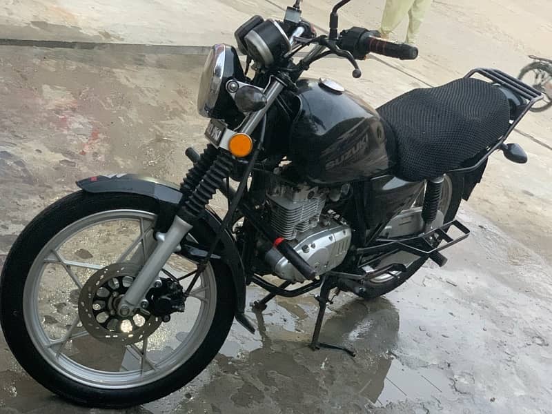 Suzuki 150 SE  2022 model 8