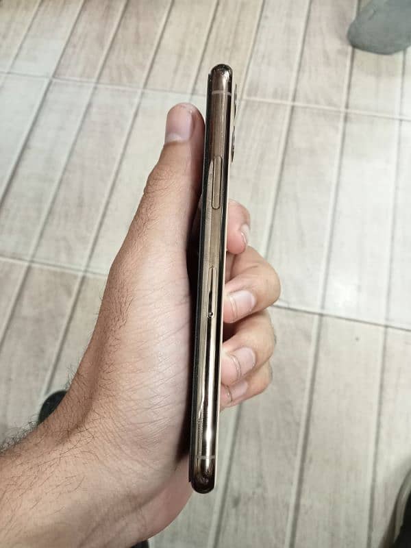 Iphone 11 Pro PTA Approved 3